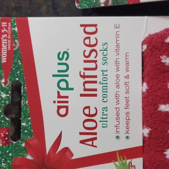 Air Plus aloe infused socks 2 pairs NWT - Picture 6 of 7